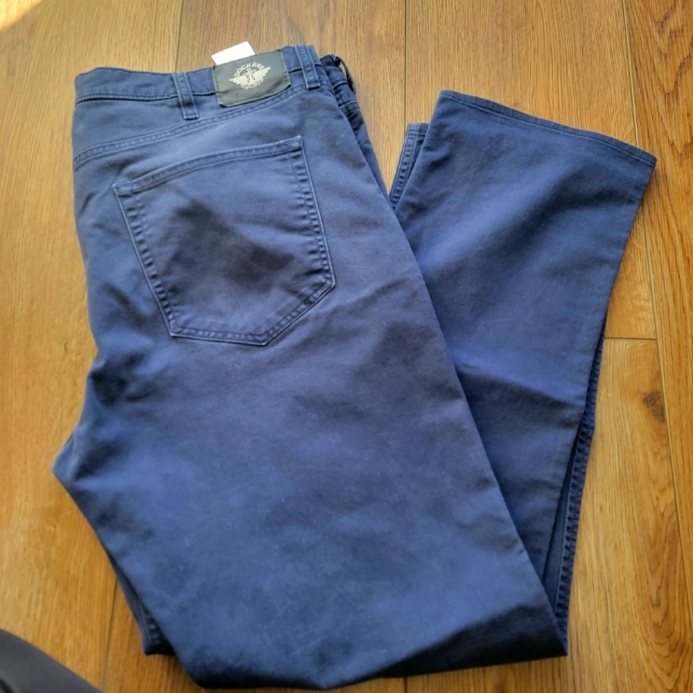 Men's dockers pants